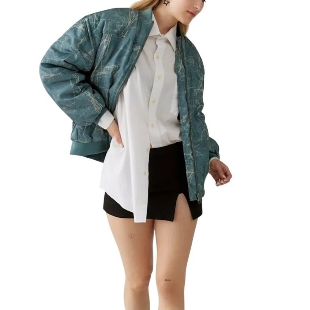 BDG Urban Outfitters Teal‎ Marble Print Puffer Bomber Jacket MEDIUM